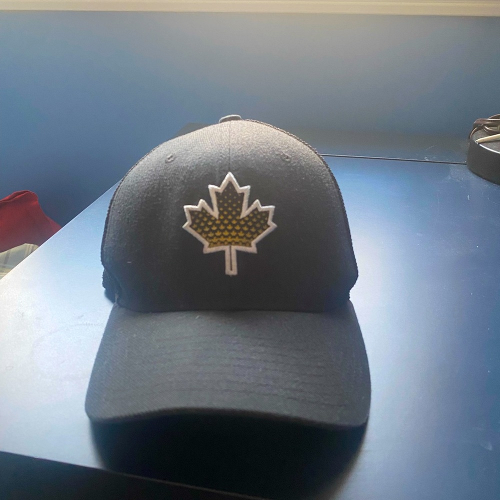 Team Canada limited edition low profile hat